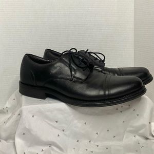 Dockers Black Dress Oxfords - Garfield Cap